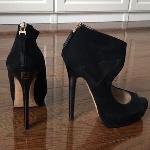 Fendi stilettos Black leather and suede